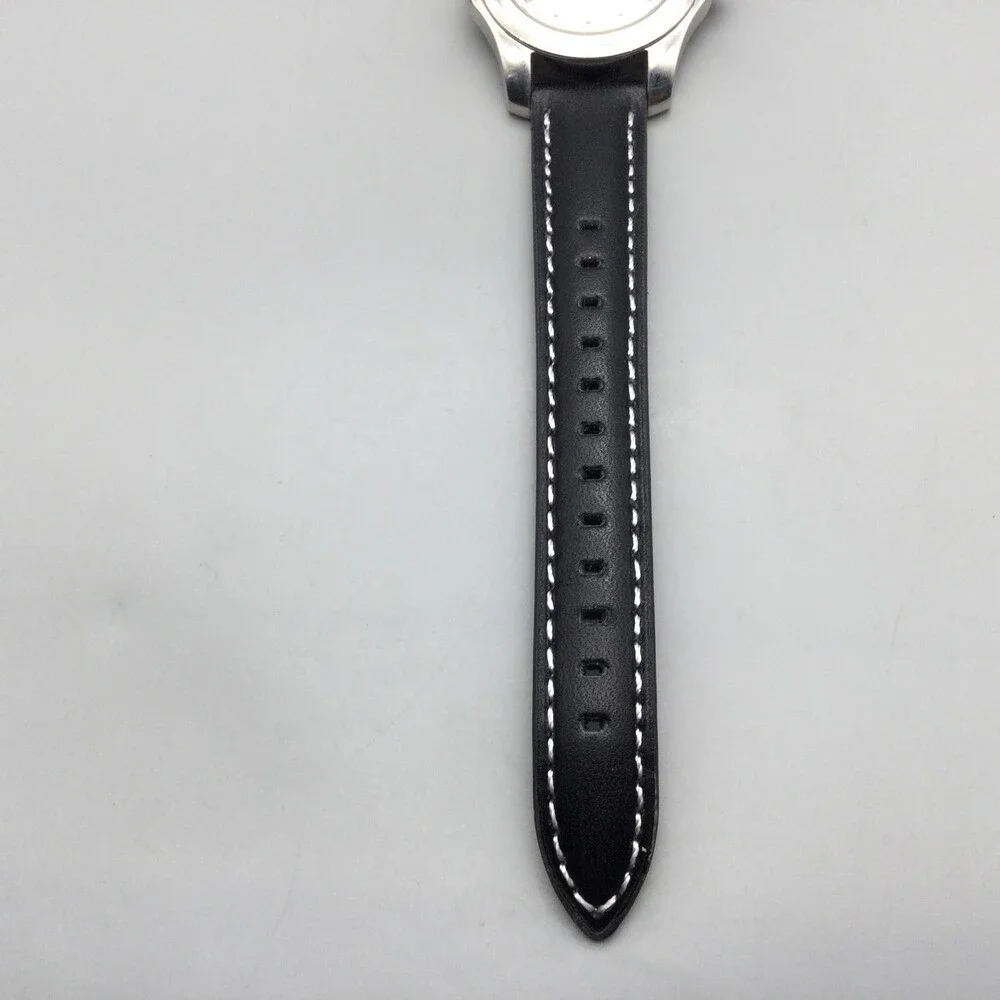 Wenger S.A.K. Design Womens Watch 35mm Silver Tone Date Leather New Battery